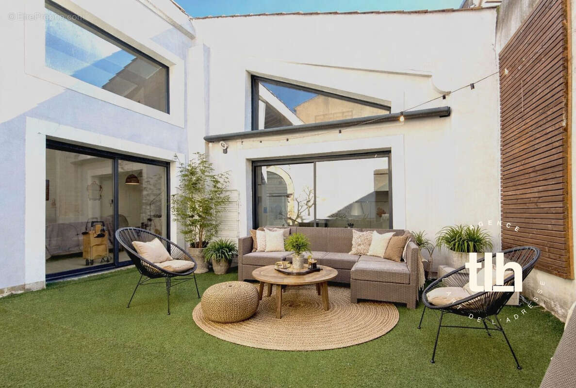 Maison 4 pièces 172 m² à vendre à Saint-Jean-De-Vedas (34430) - photo 2