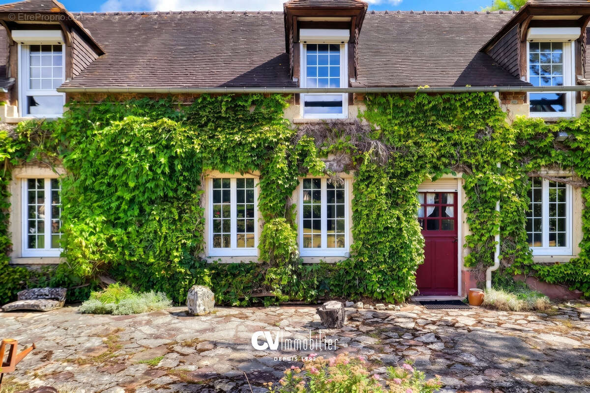 Maison à HEUDREVILLE-SUR-EURE