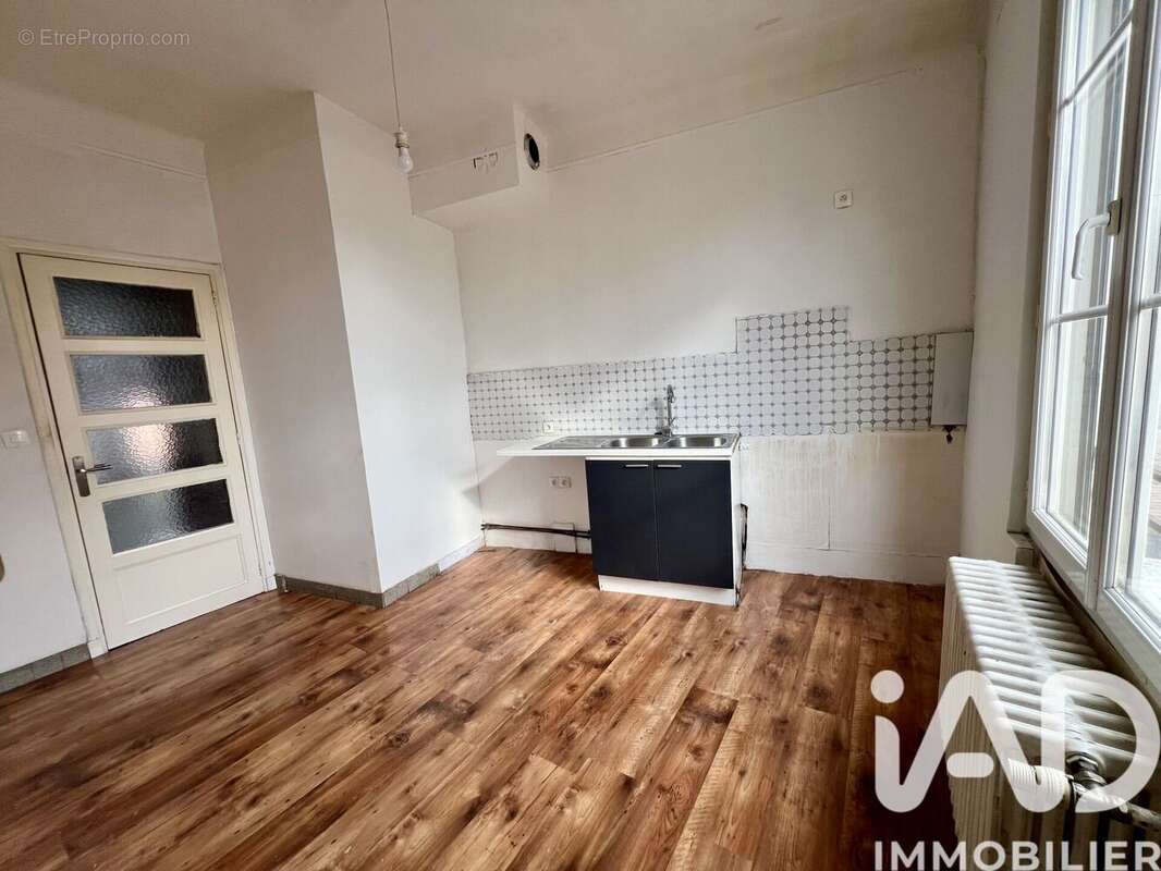 Maison 117 m² à Vitry-En-Perthois  - photo 3