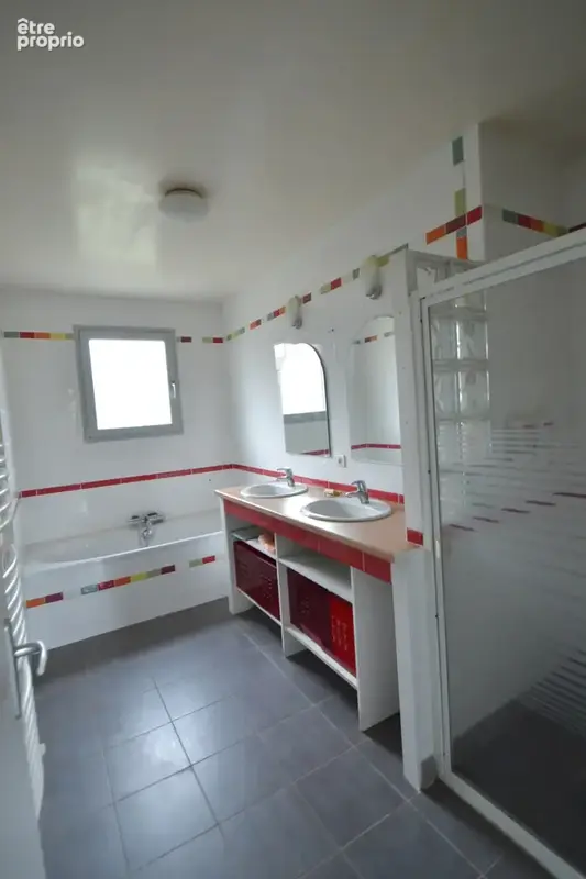 GANNAT, maison de plain pied T4 - photo 5