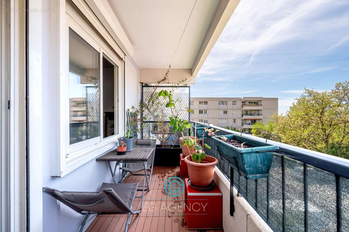 Appartement à MARSEILLE-16E