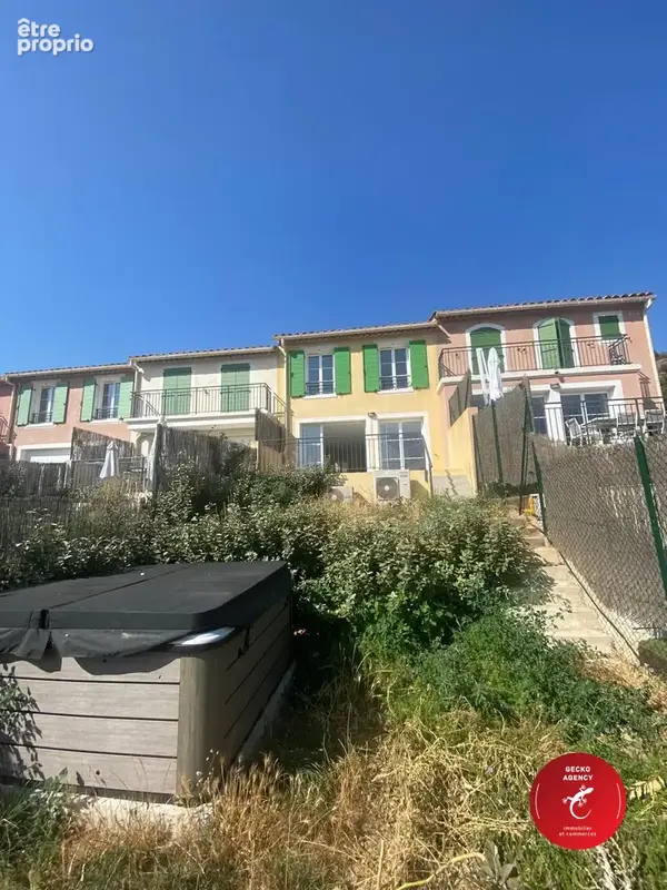 Maison à LA GARDE-FREINET