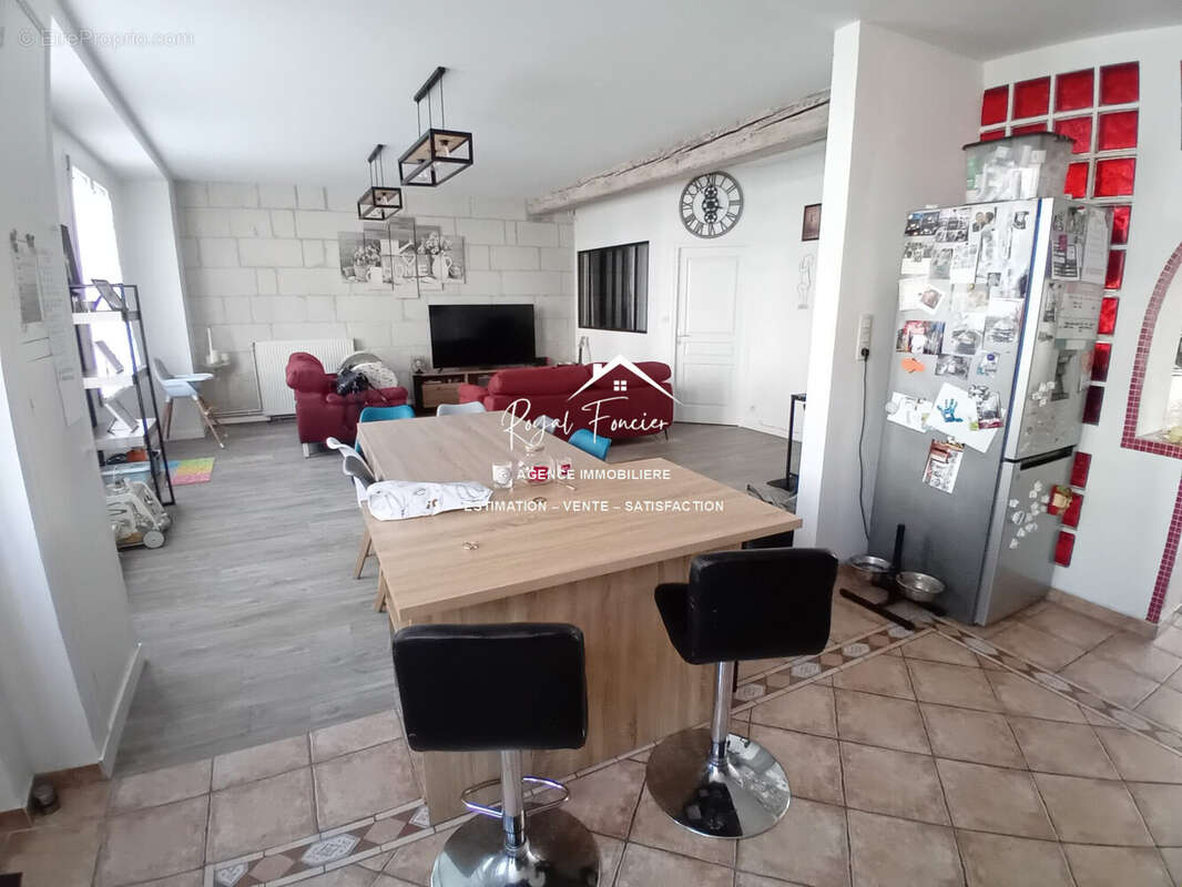 Maison à CHATELLERAULT