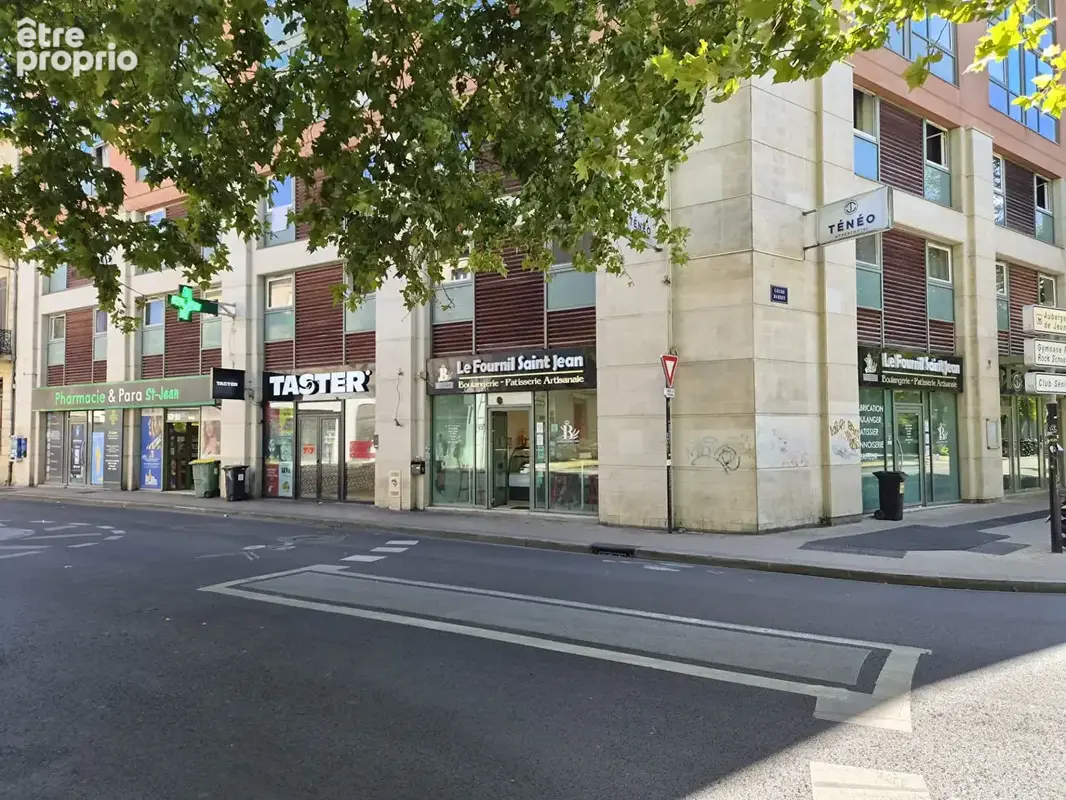 Locaux commerciaux Bordeaux 177 m2 - photo 2