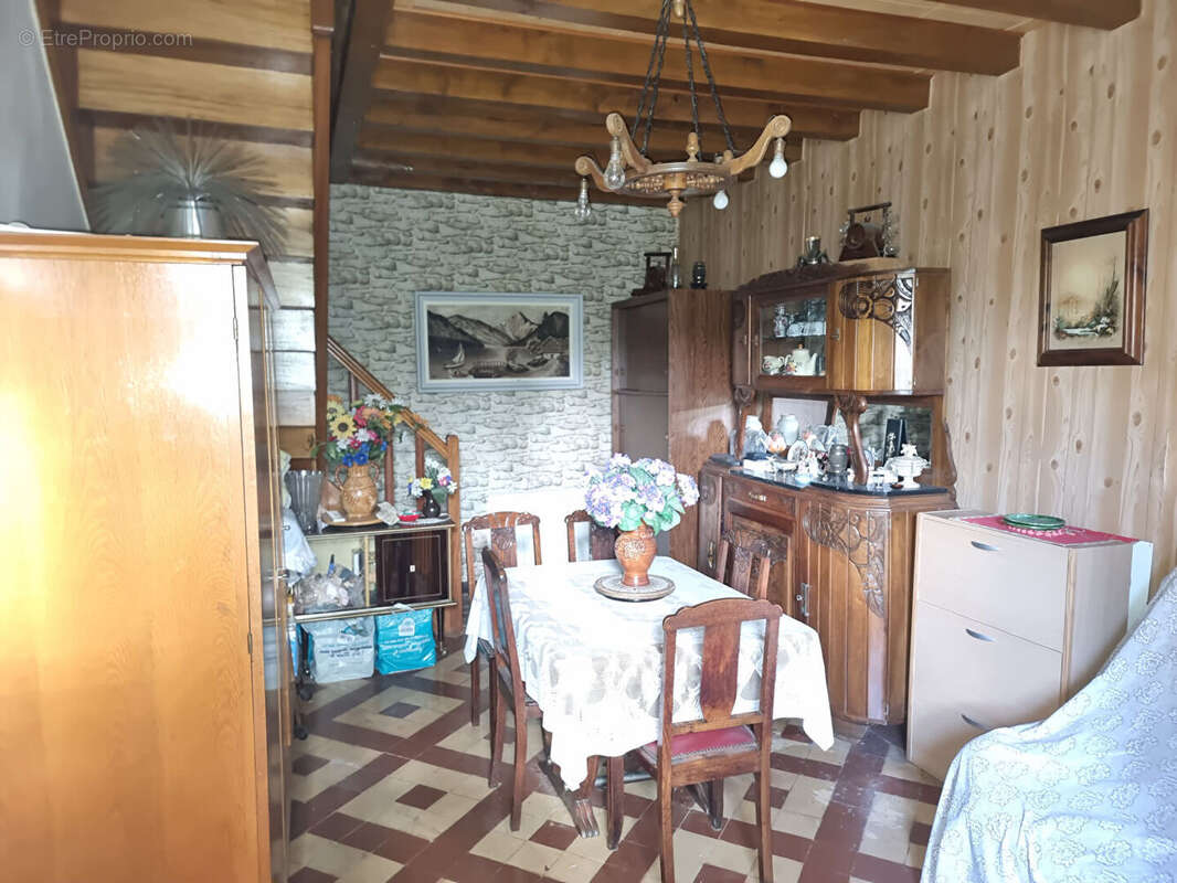 Maison à LA CHAPELLE-SOUEF