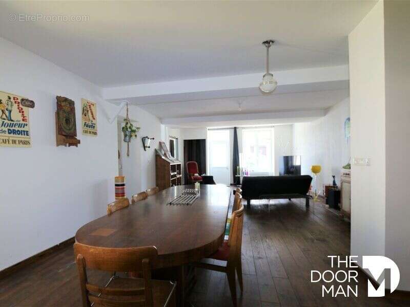 Maison à LES AIX-D&#039;ANGILLON