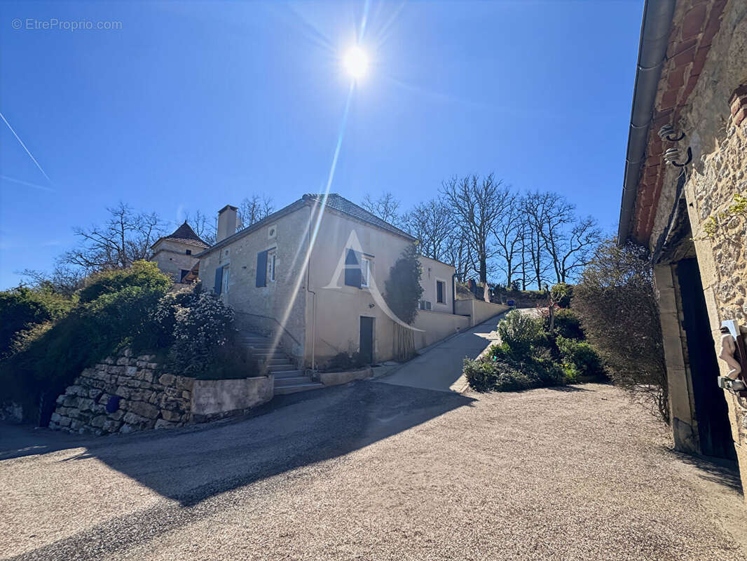 Maison à PRAYSSAC