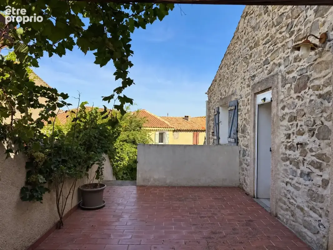 Maison 7 pièces 163 m² · à Nevian · 163 m² · 189 000 €
