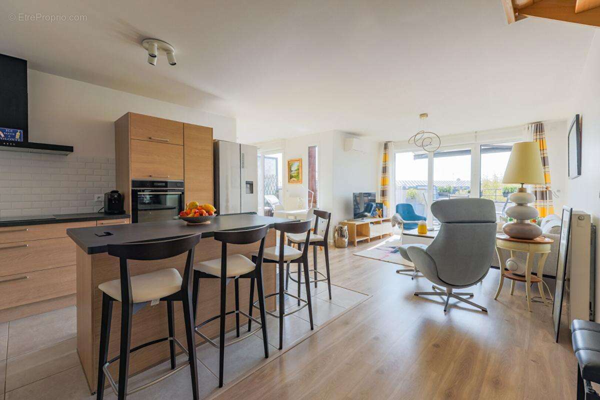 Appartement à CHATILLON