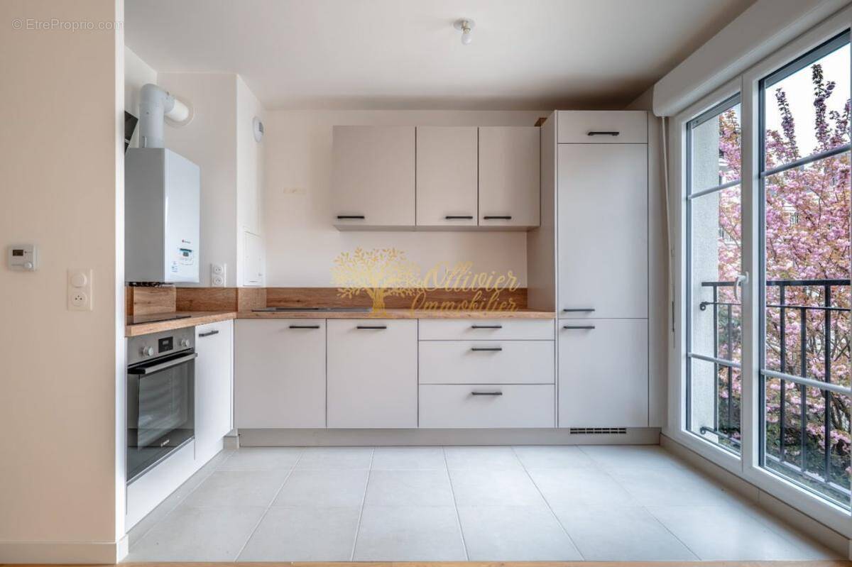 Appartement à MAISONS-ALFORT