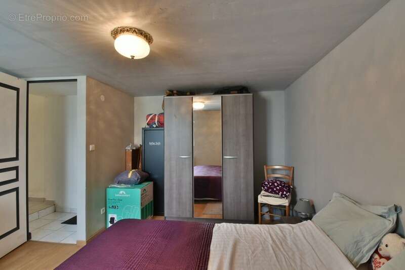 Maison à SAINT-LEGER-MAGNAZEIX