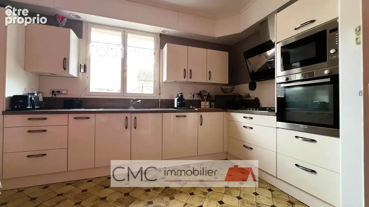 Maison 6 pièces 143 m² à vendre à Ymonville (28150) - photo 5