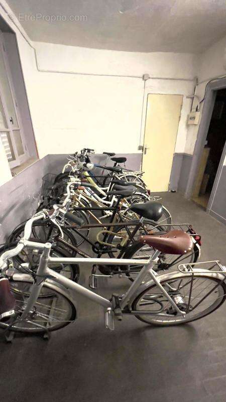 Appartement à PARIS-10E