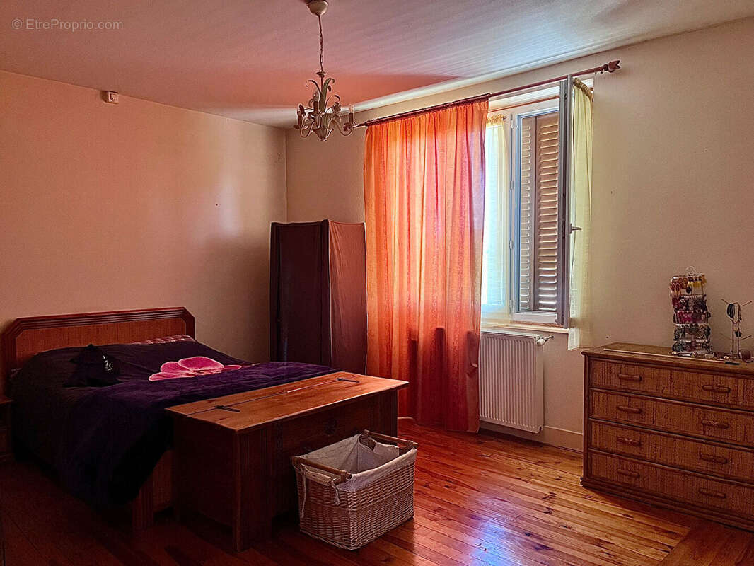 Maison à PESCHADOIRES