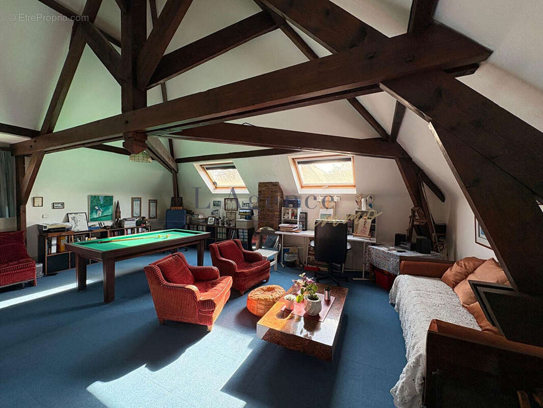 Maison à LAMORLAYE