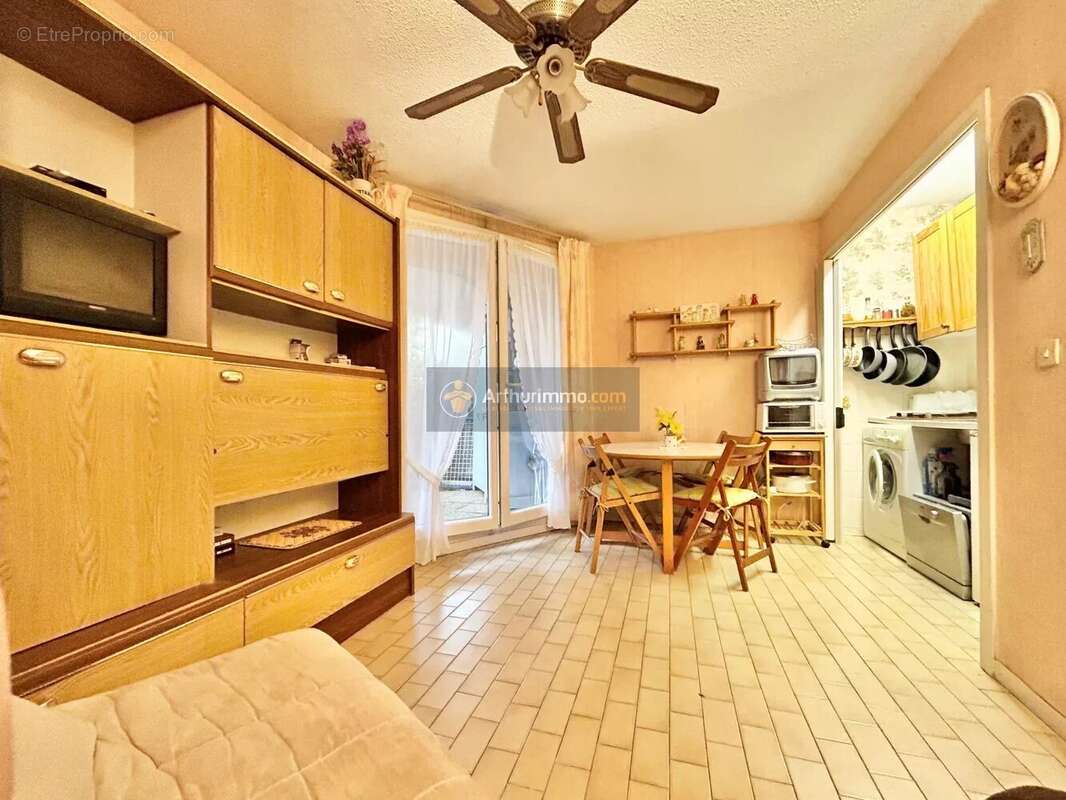 Appartement à FREJUS