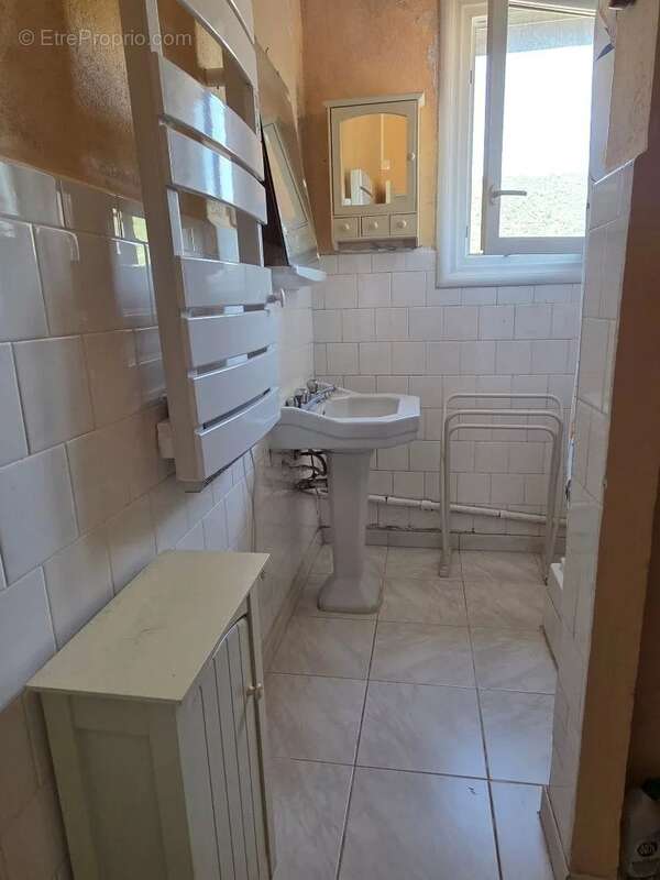 Appartement à MONACIA-D'AULLENE