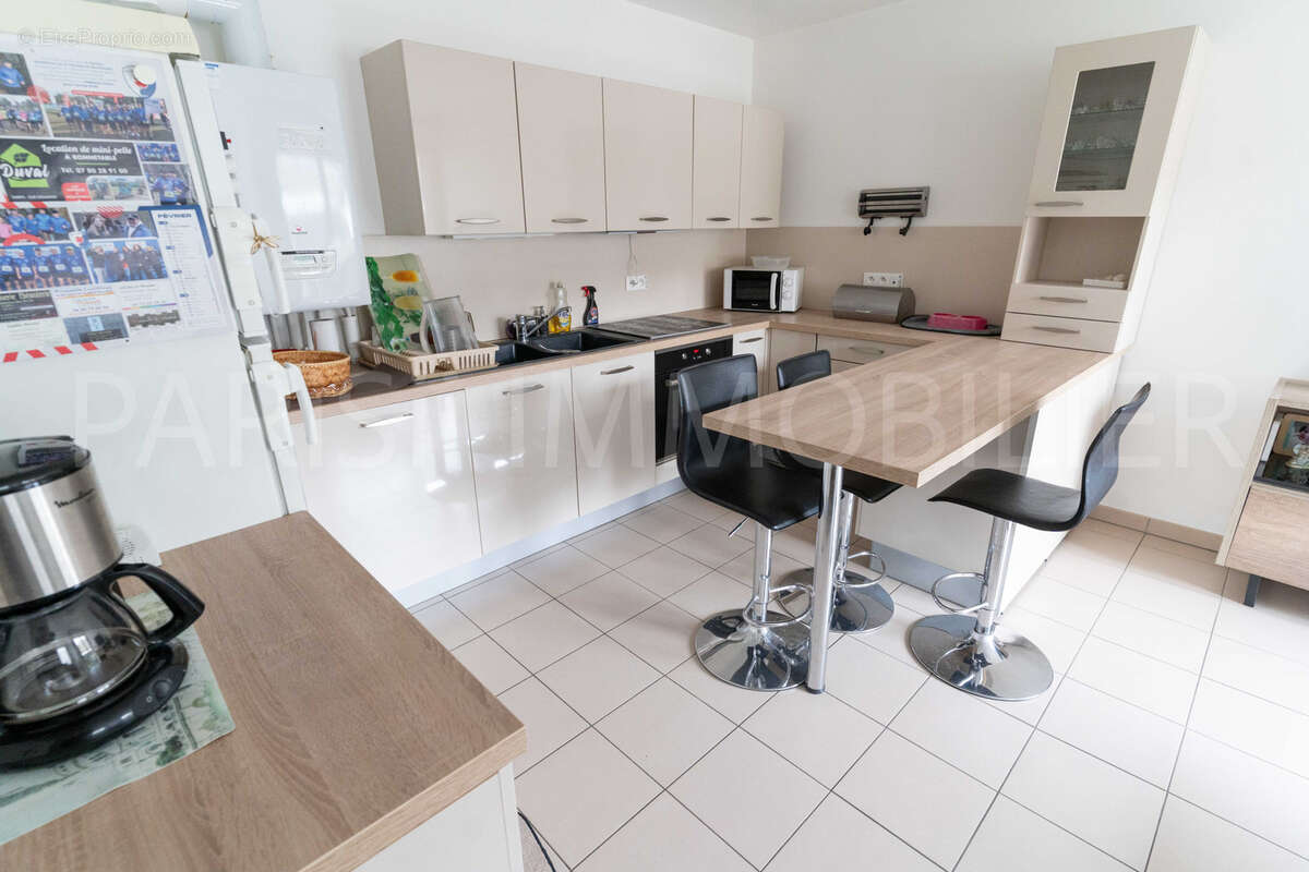 Appartement à SARTROUVILLE