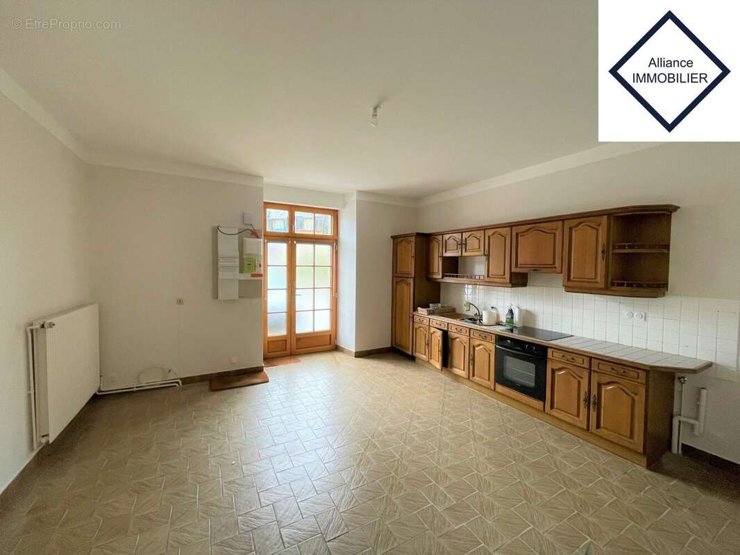 Appartement à MONTAUBAN-DE-BRETAGNE