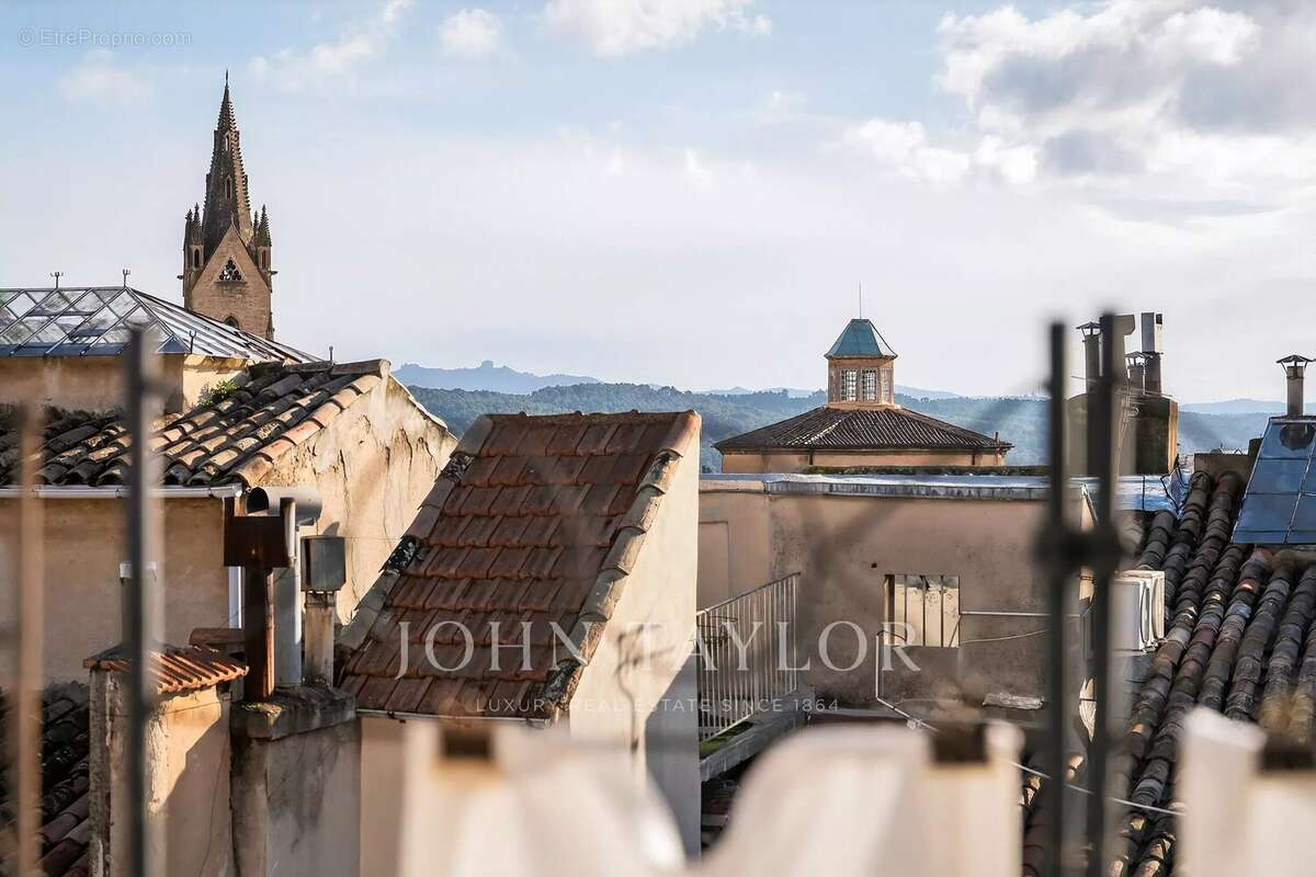 Appartement à AIX-EN-PROVENCE