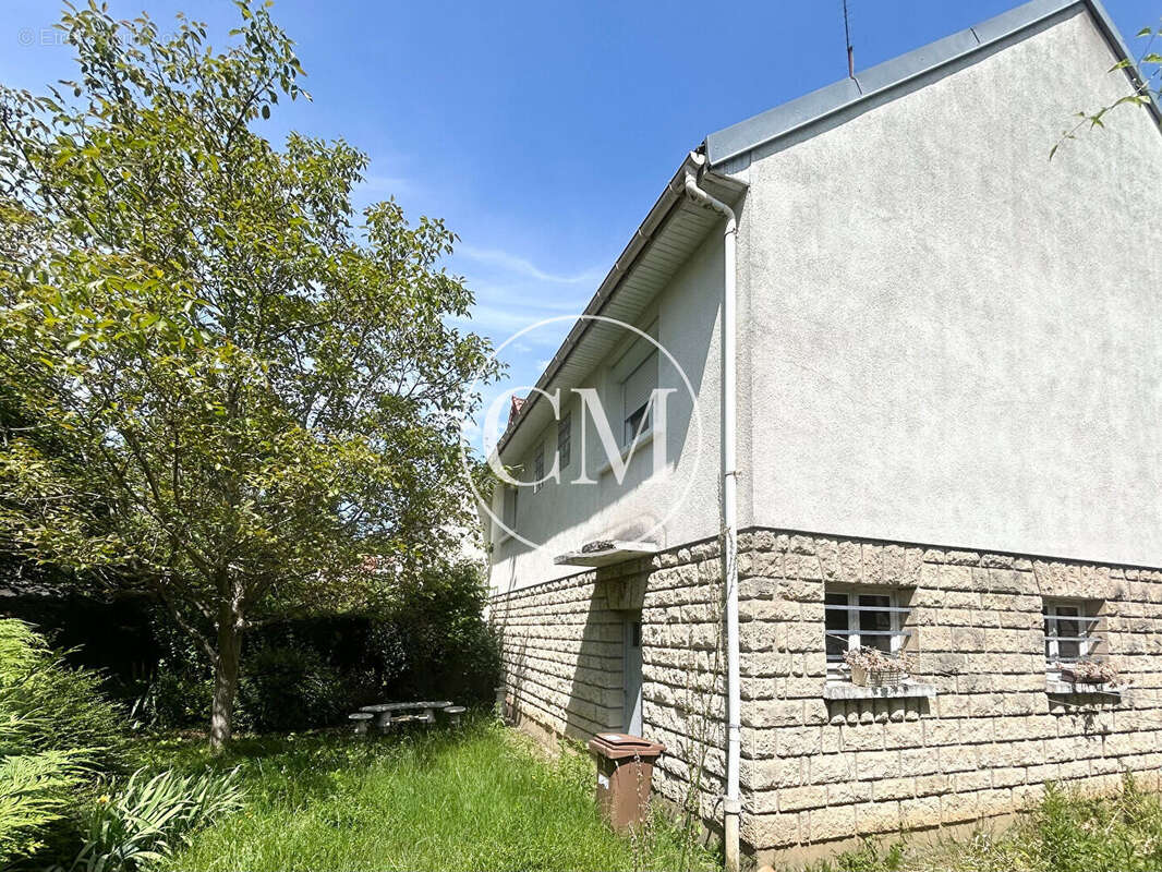 Maison à VERSAILLES