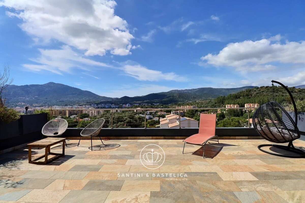 Villa contemporaine avec piscine et dépendance à Pietralba – Ajaccio - photo 13