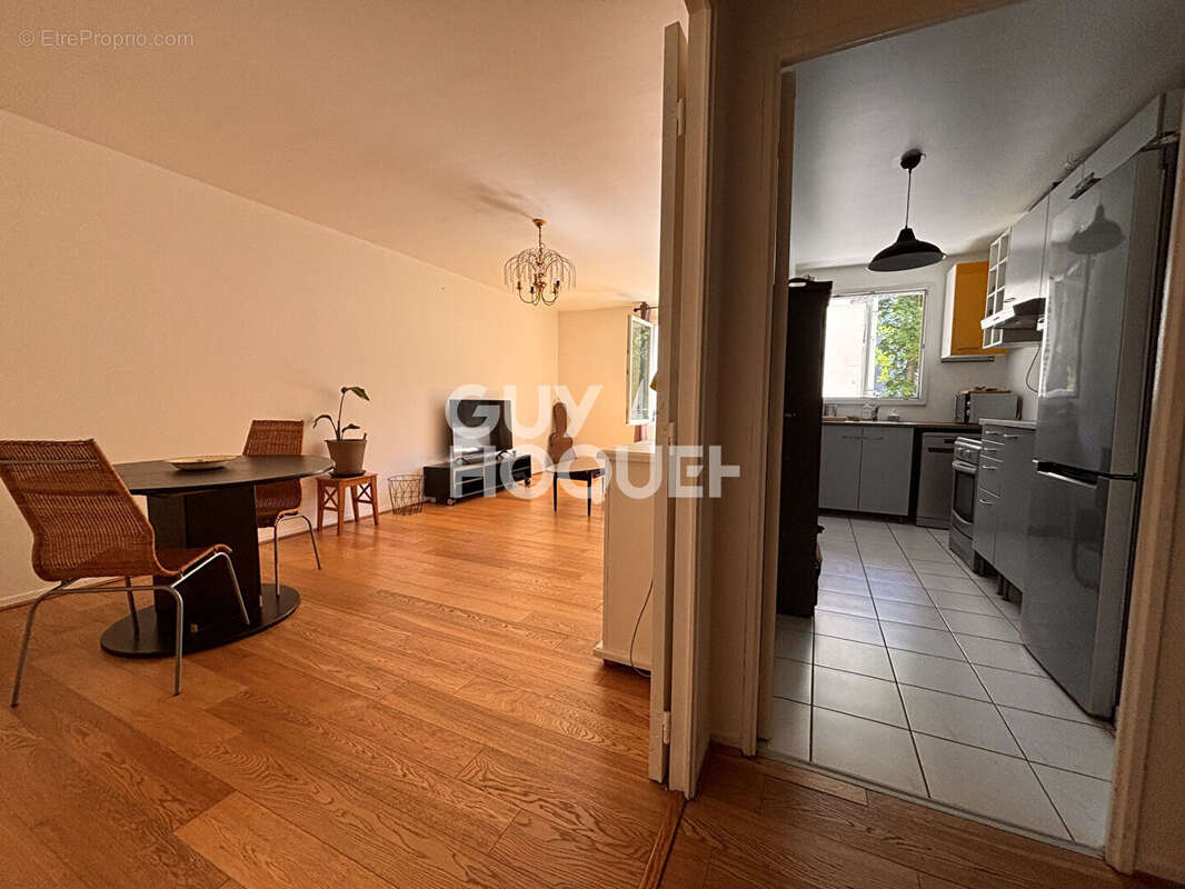 Appartement à SAINT-OUEN