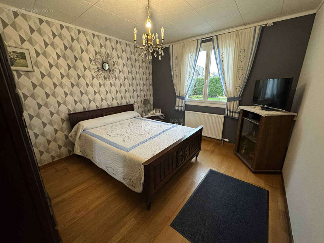 Maison à SAINTE-MENEHOULD