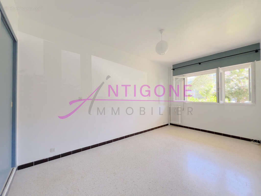 Appartement à SANARY-SUR-MER
