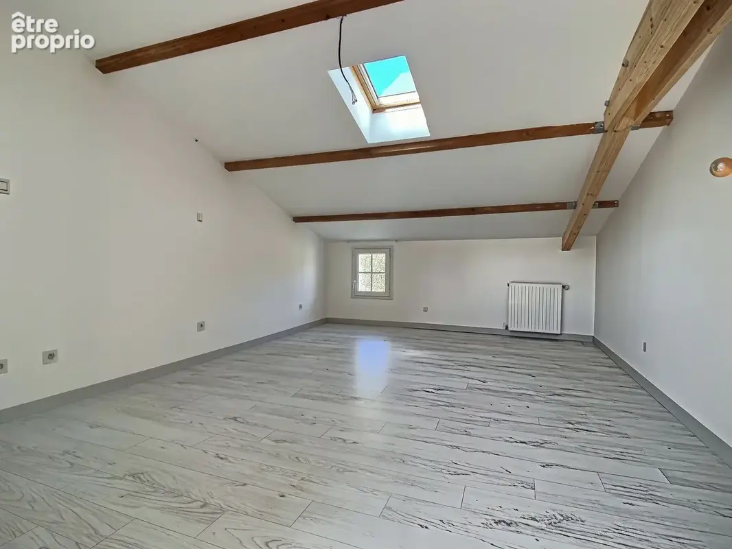 Maison familiale 4 chambres avec piscine sur 2 200 m2 de terrain - photo 12
