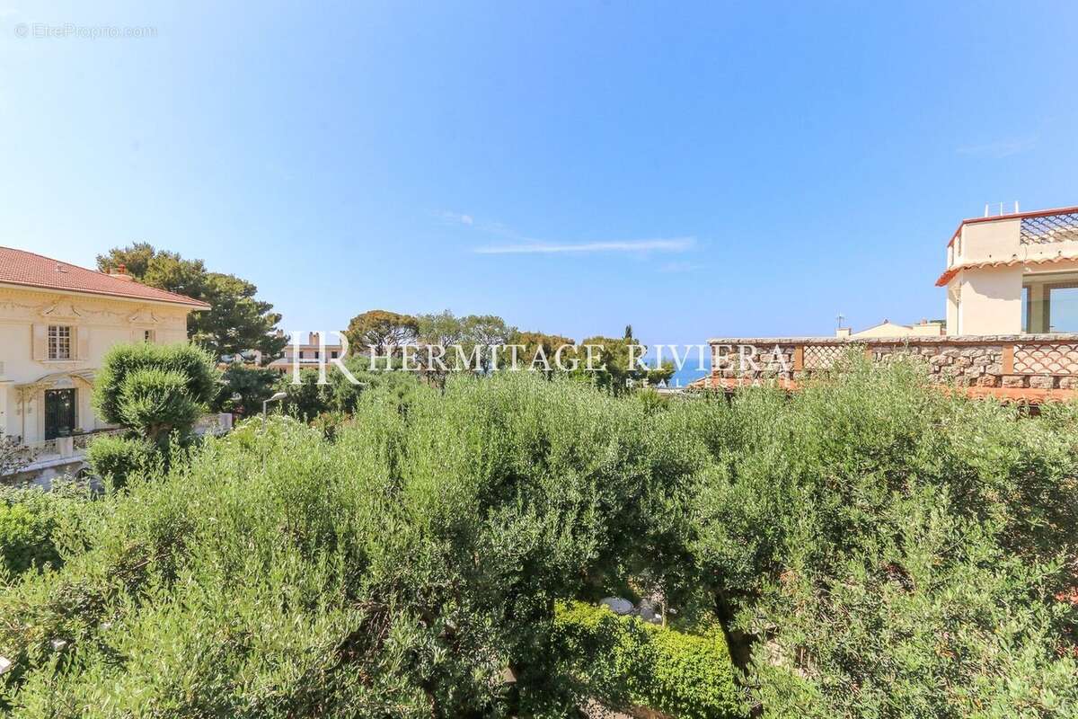 Appartement à CAP-D'AIL