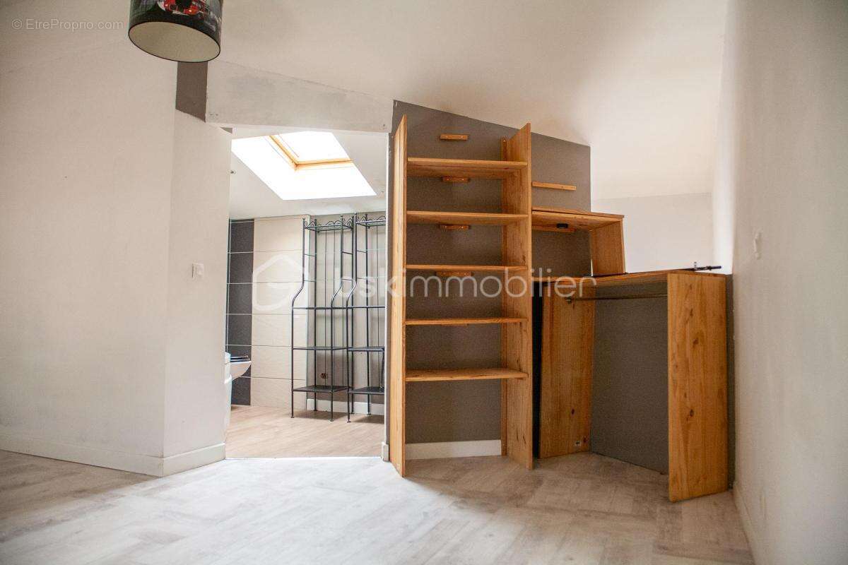 Appartement à AUBENAS