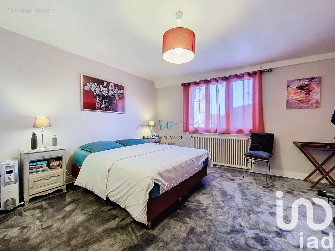 Photo 1 - Maison à GALLARDON