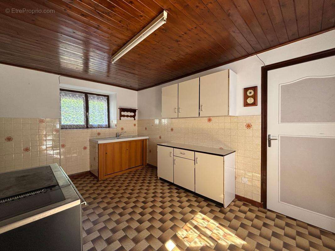 Maison À Vendre - 75m² - photo 5
