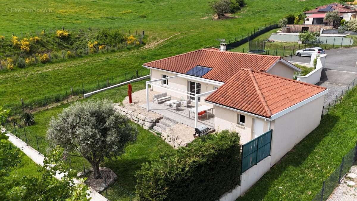Maison à PONTCHARRA-SUR-TURDINE