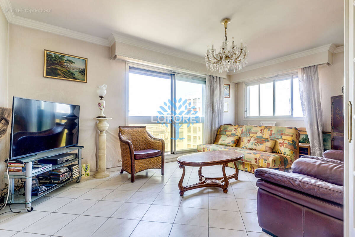 Appartement à PARIS-12E