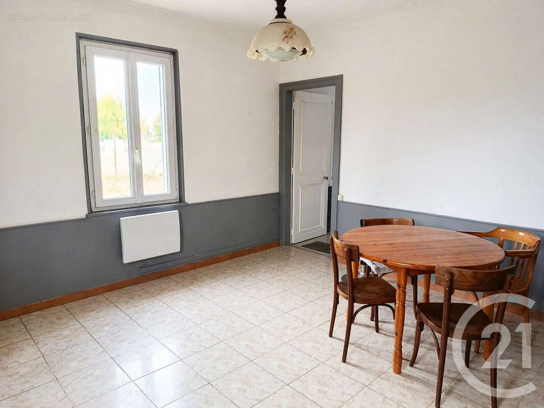 Maison à PERONNE