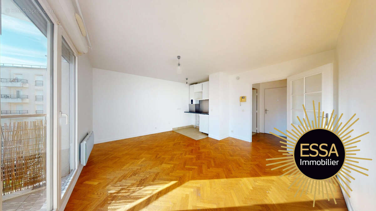 Appartement à LE PLESSIS-ROBINSON