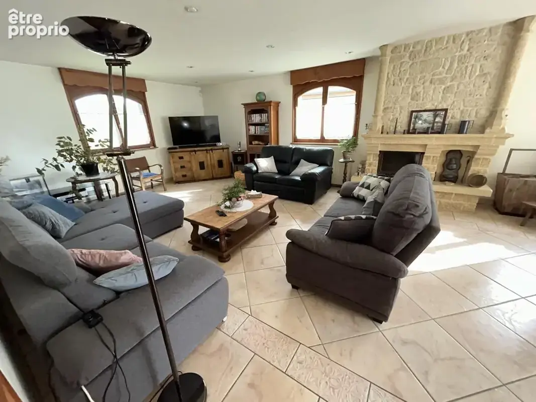 Maison 8 pièces 212 m² à vendre à Tilloy-Lez-Cambrai (59554) - photo 6