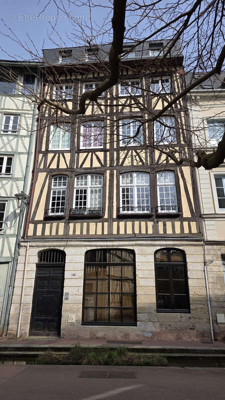 ROUEN   Centre historique   Rue Eau-de-Robec - photo 5