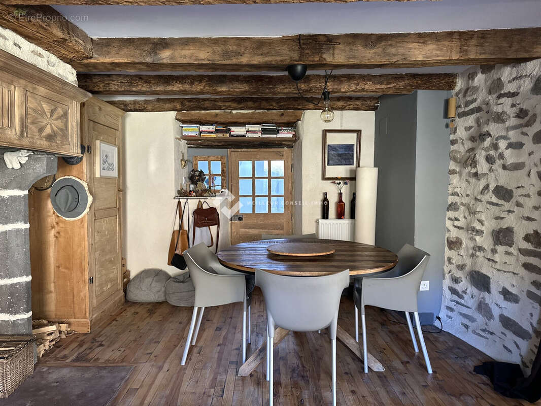 Maison à BLESLE