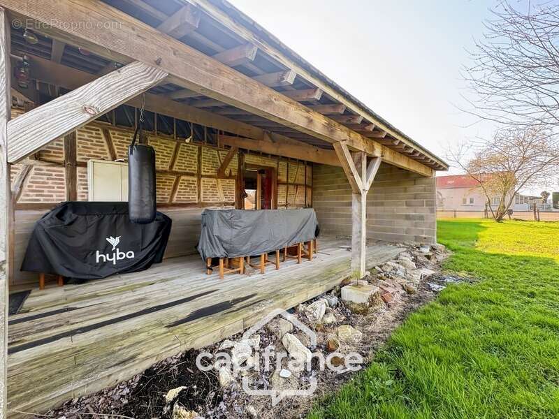 Maison à L'ABERGEMENT-SAINTE-COLOMBE