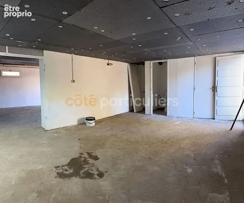 Lavalette. Maison des années 70 avec sous-sol, grand terrain. - photo 12
