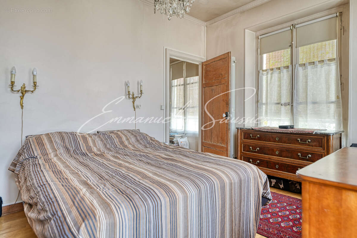 Appartement à VERSAILLES