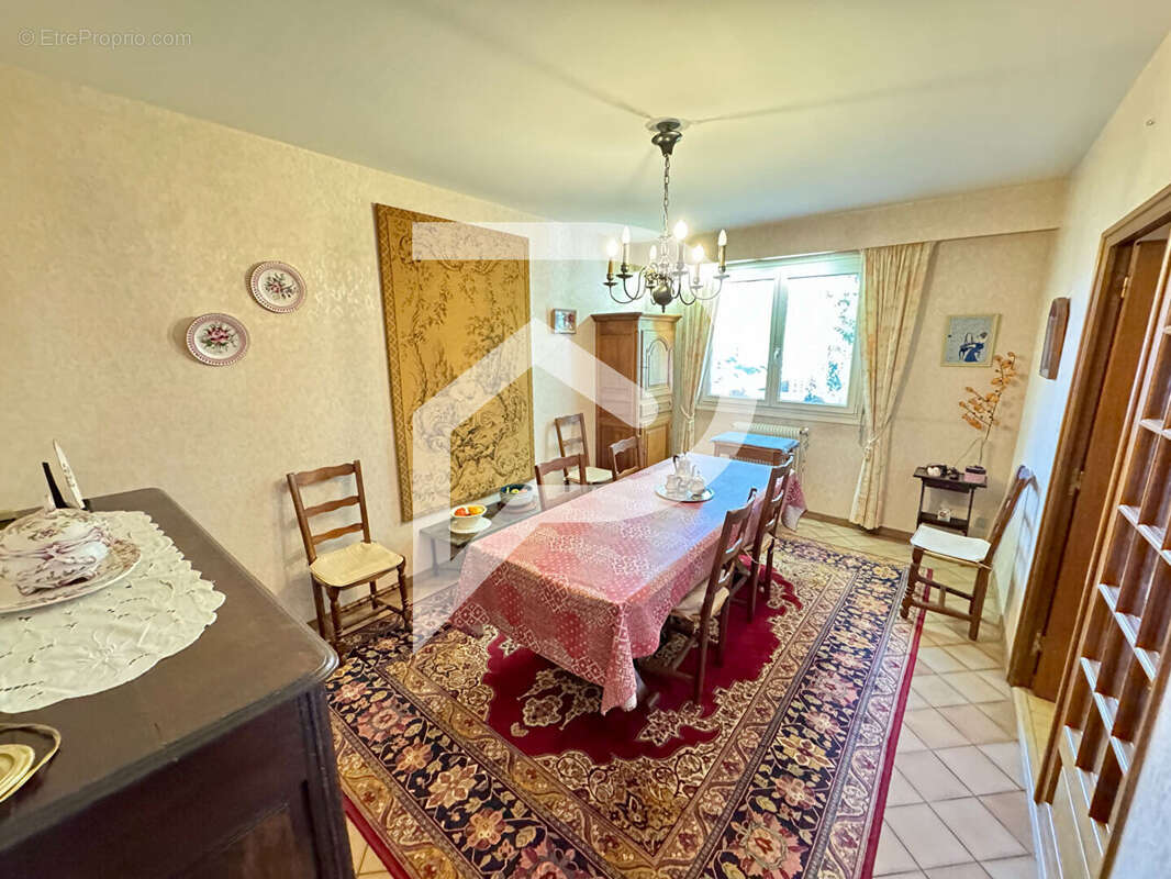 Maison à BOURBONNE-LES-BAINS