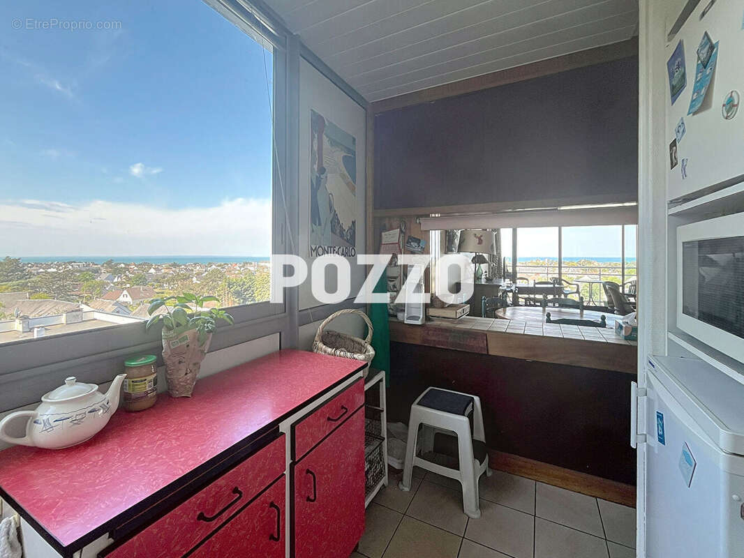 Appartement à JULLOUVILLE