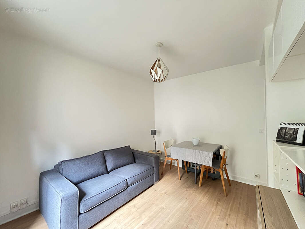 Appartement à SURESNES