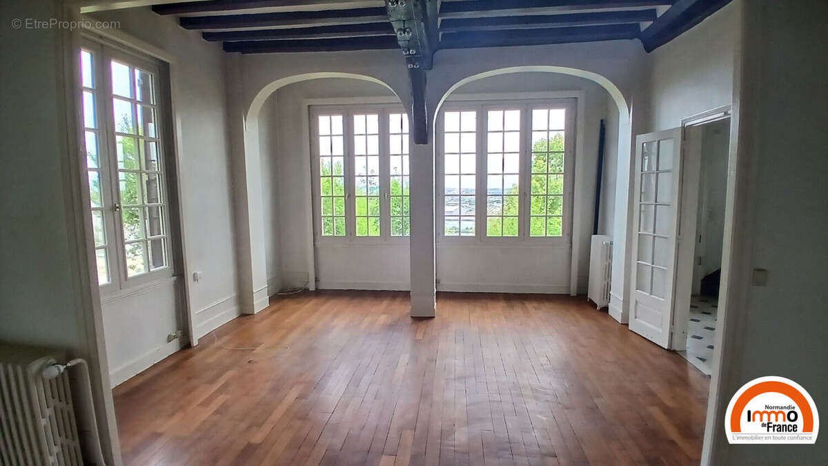 Maison à CANTELEU