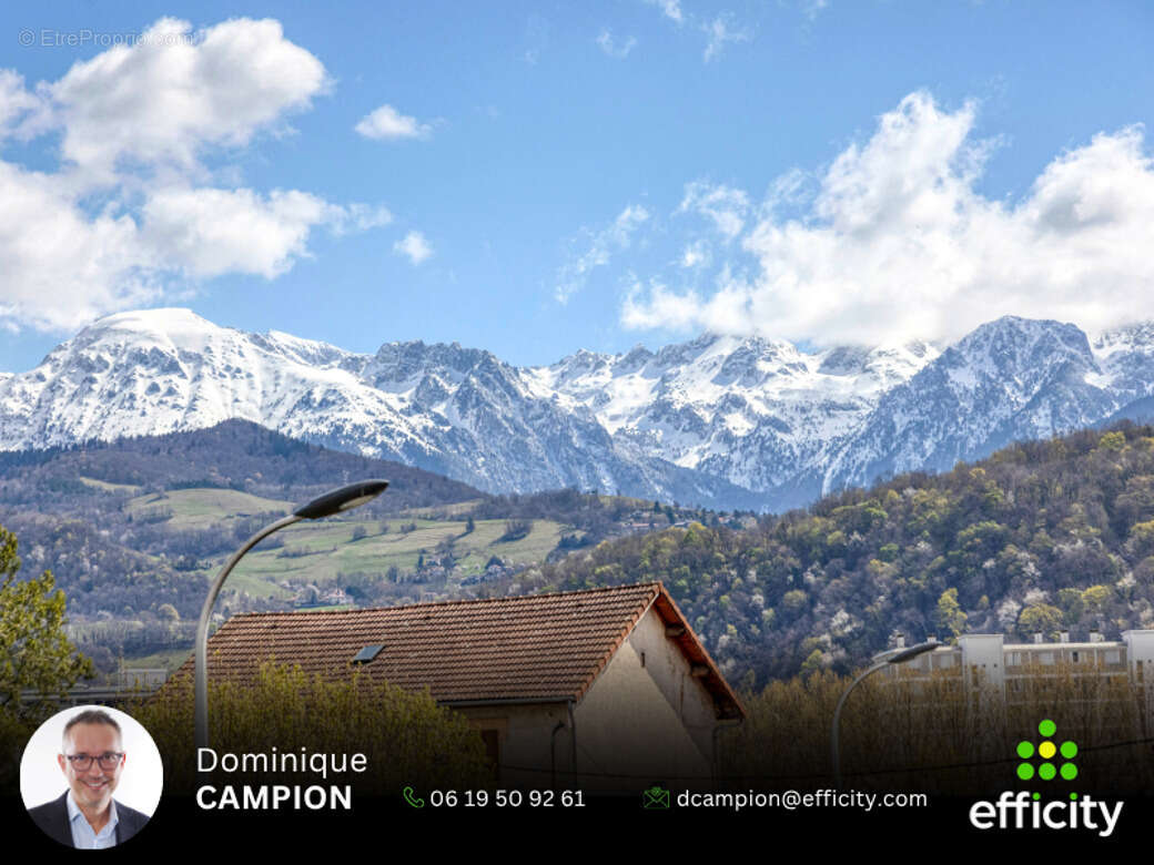 Appartement à SAINT-MARTIN-D'HERES