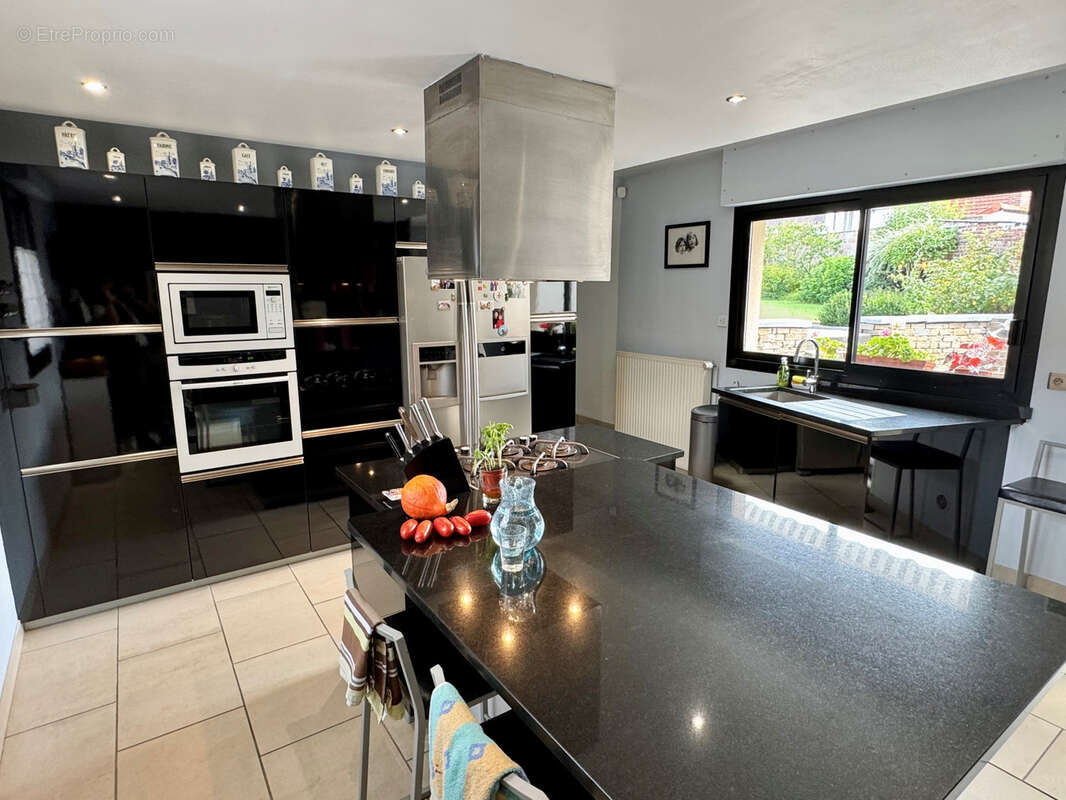 Maison à LA CHAUSSEE-TIRANCOURT